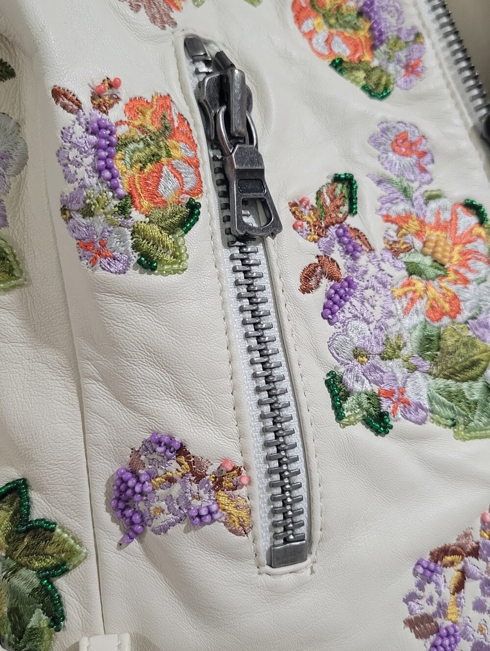 Alice + Olivia Lamb Leather Rare Embroidered Moto Jacket Size M MSRP $1595 - Picture 12 of 16